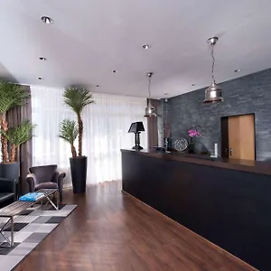 3* Otel Tryp By Wyndham Aquamarin