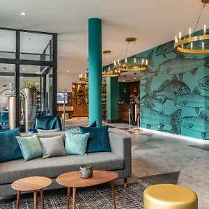 - The Niu, Rig By Ihg Hotell
